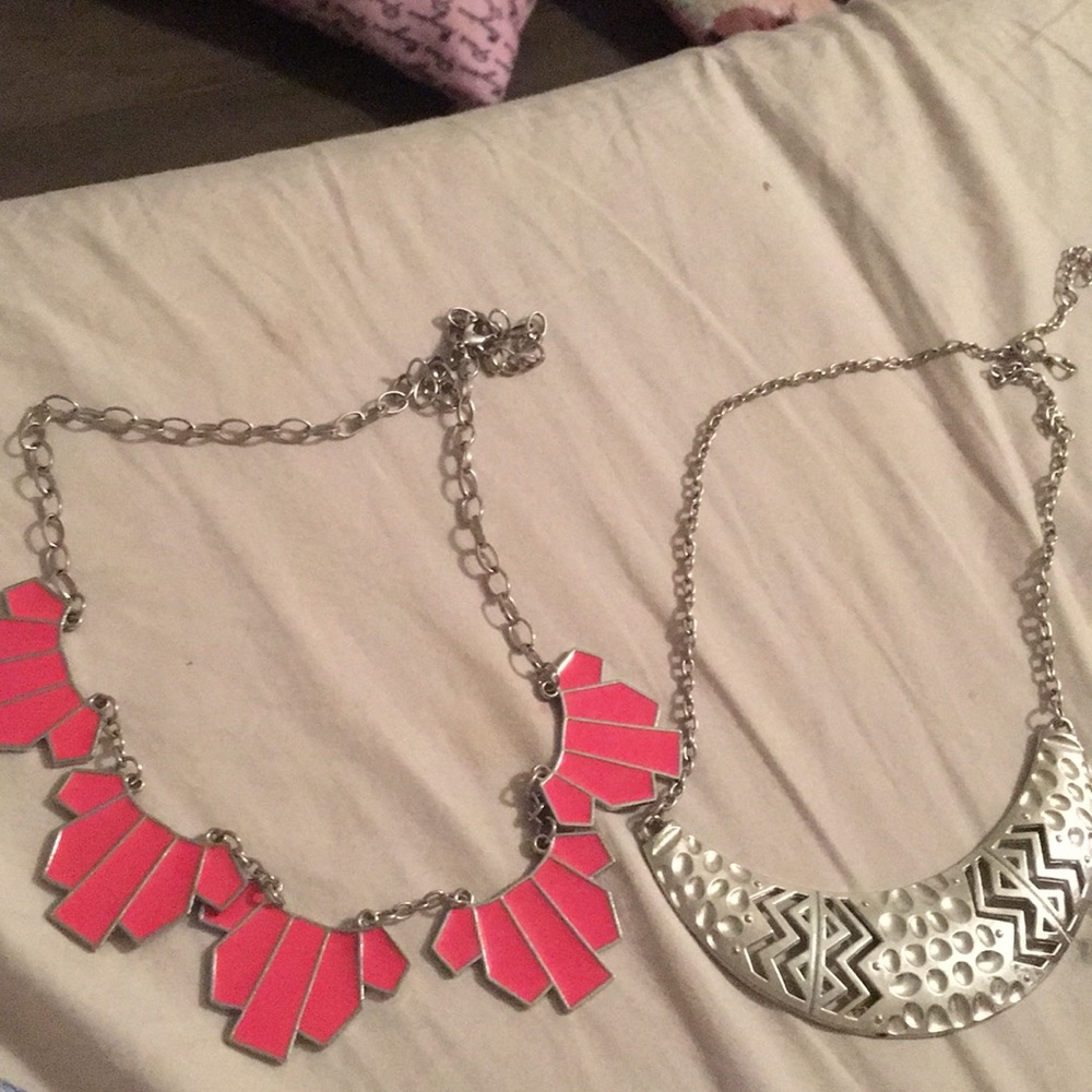 2 necklaces.